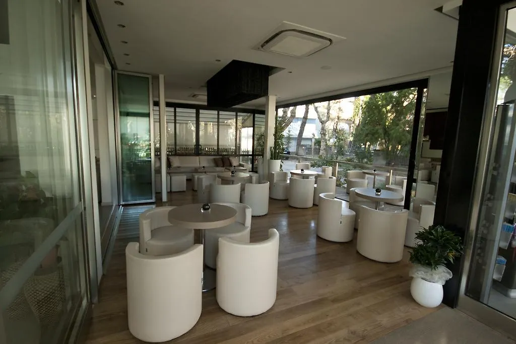 Hotel Boston Bellaria-Igea Marina 3*,